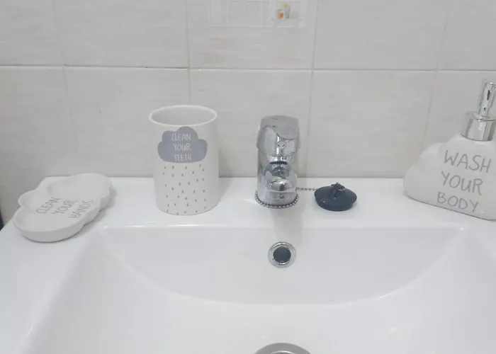 Luanto * كونيل ذي لا فرونتيرا